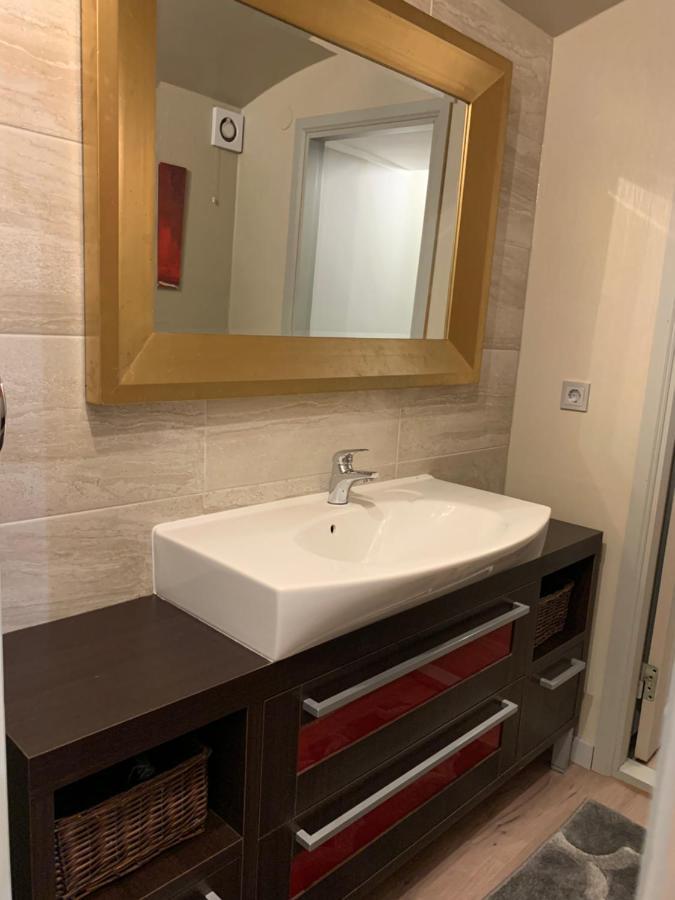 Zair Fireplace Apartments Reval Exterior foto